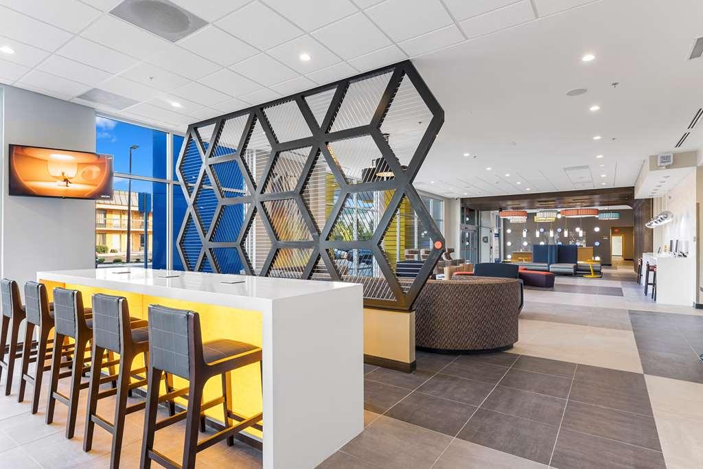 Glo Best Western Savannah-Gateway I-95 المظهر الداخلي الصورة